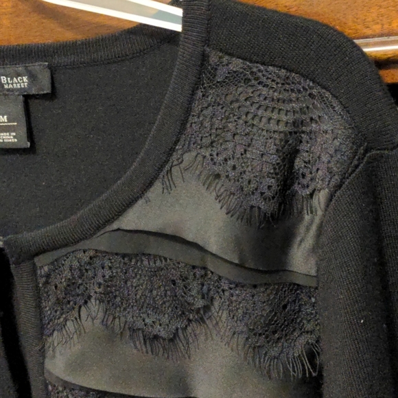 Cardigan - Picture 3 of 5